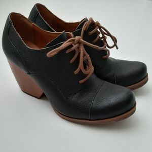 Korks by Kork-Ease Oxfords Size 6
